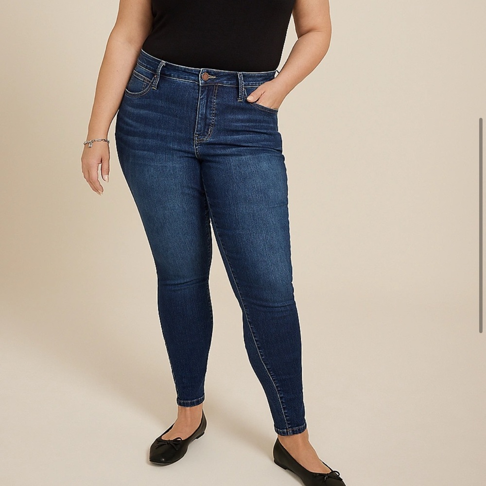 Maurices Dark Blue Skinny Jeans